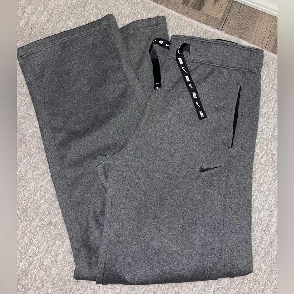 Nike Women's Therma Fleece Training Pants